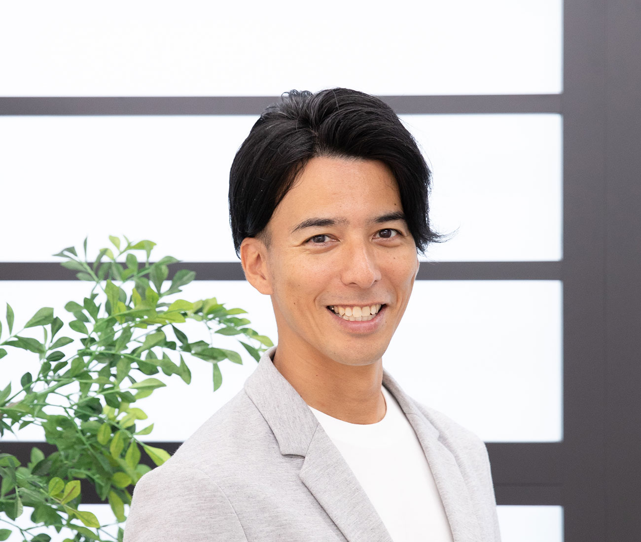 松山弘毅